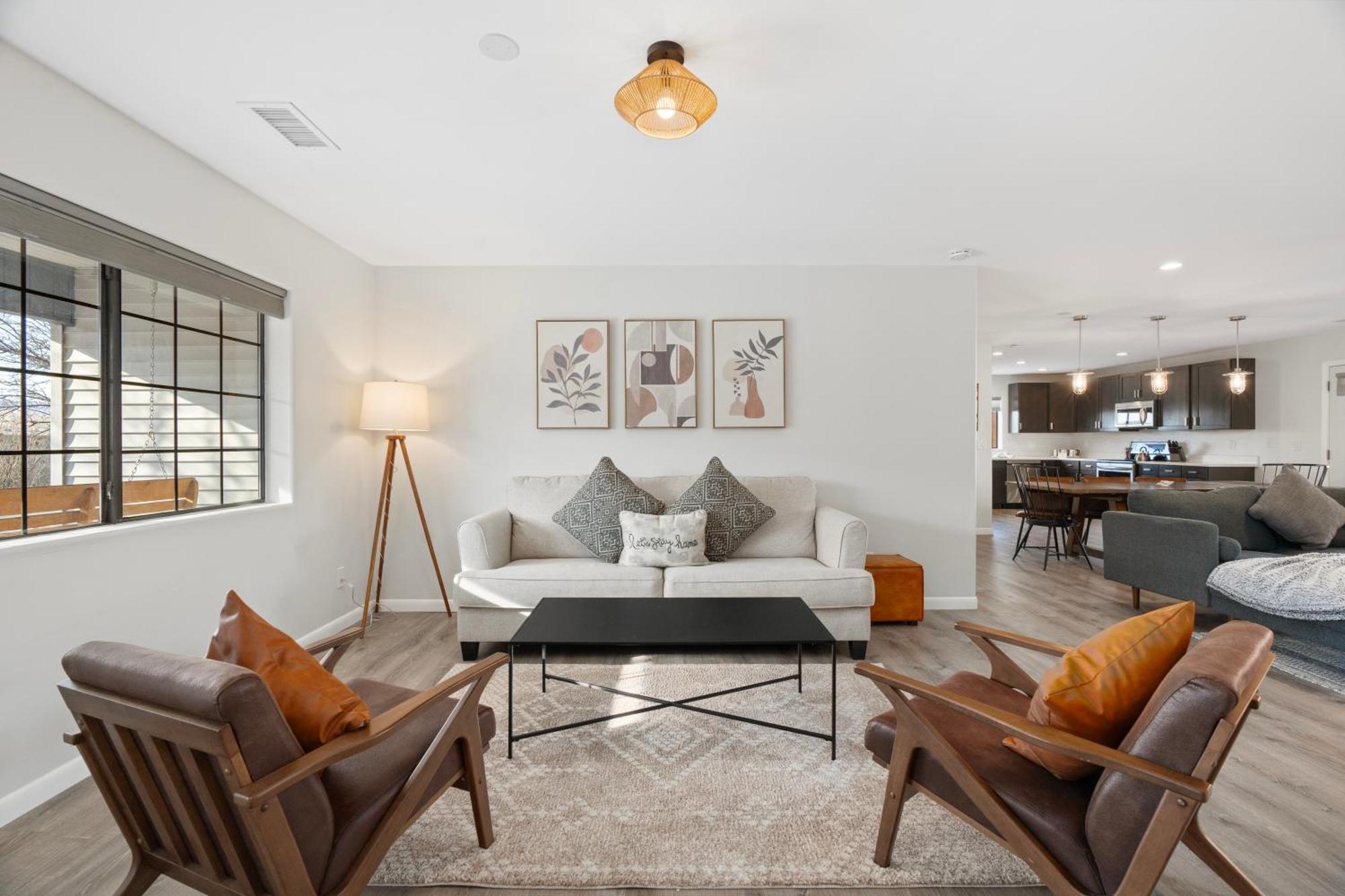 Mountainview Zen Retreat With Hot Tub, Game Room, Close To Old Town كوتنوود المظهر الخارجي الصورة