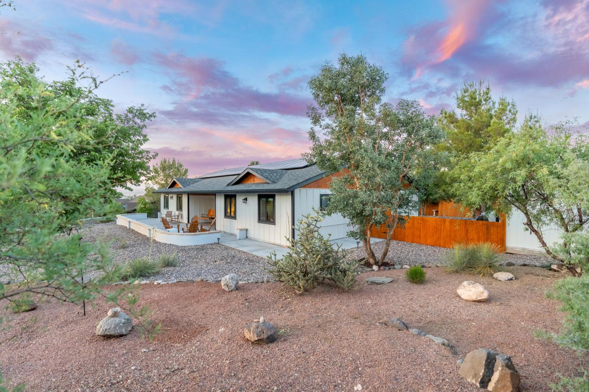 Mountainview Zen Retreat With Hot Tub, Game Room, Close To Old Town كوتنوود المظهر الخارجي الصورة